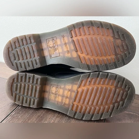 Dr. Martens 1460 Vonda Embroidered Roses Black Leather Boots Womens size 9 - Picture 9 of 11